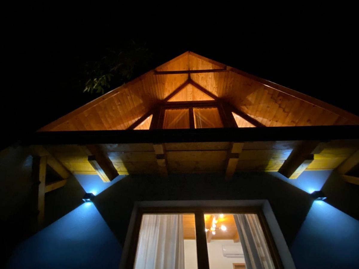 Petrovaradin Chalet Novi Sad Exterior photo